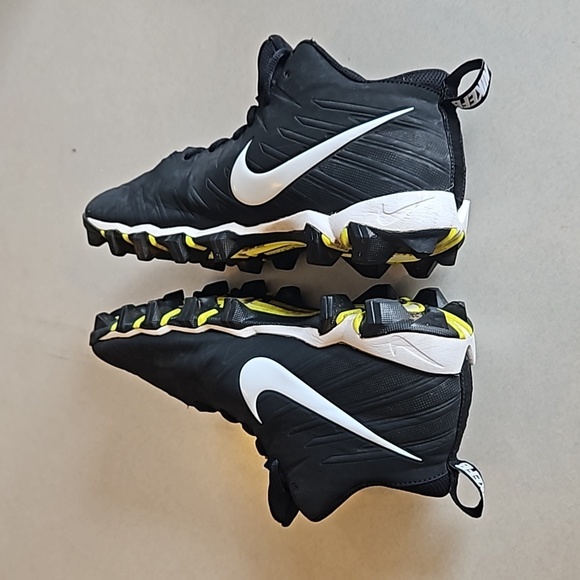 Nike Alpha football cleats - Picture 9 of 13